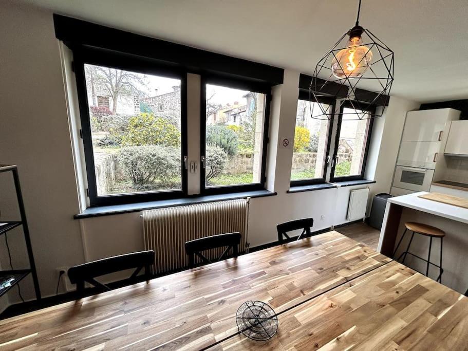 Le Puy En Velay - Appartement Grand Confort Екстер'єр фото